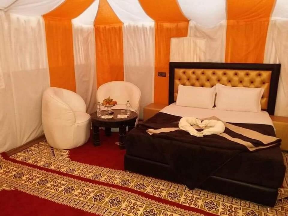 Luxury Desert Camp מרזאוגה מראה חיצוני תמונה