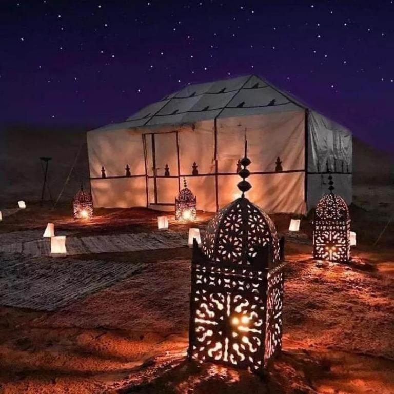 Luxury Desert Camp מרזאוגה מראה חיצוני תמונה