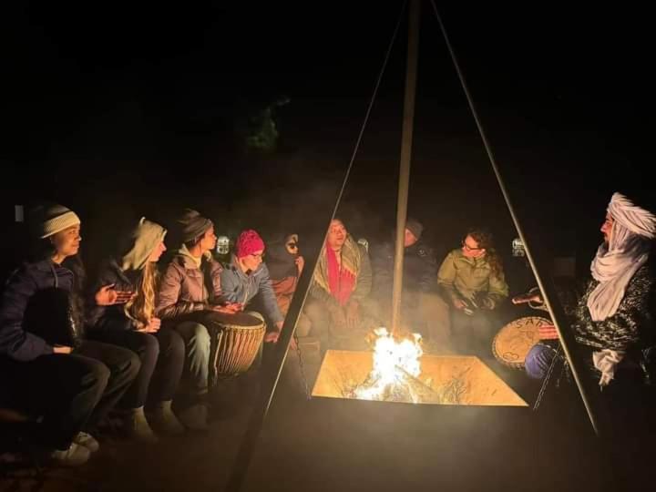 Luxury Desert Camp מרזאוגה מראה חיצוני תמונה