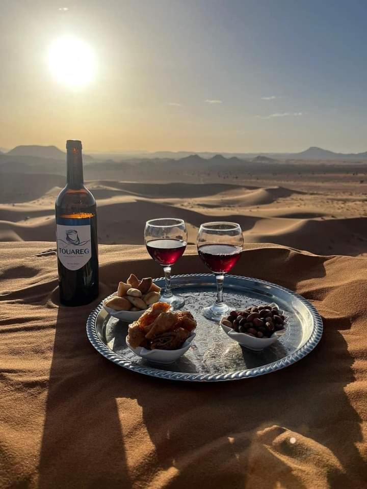 Luxury Desert Camp מרזאוגה מראה חיצוני תמונה